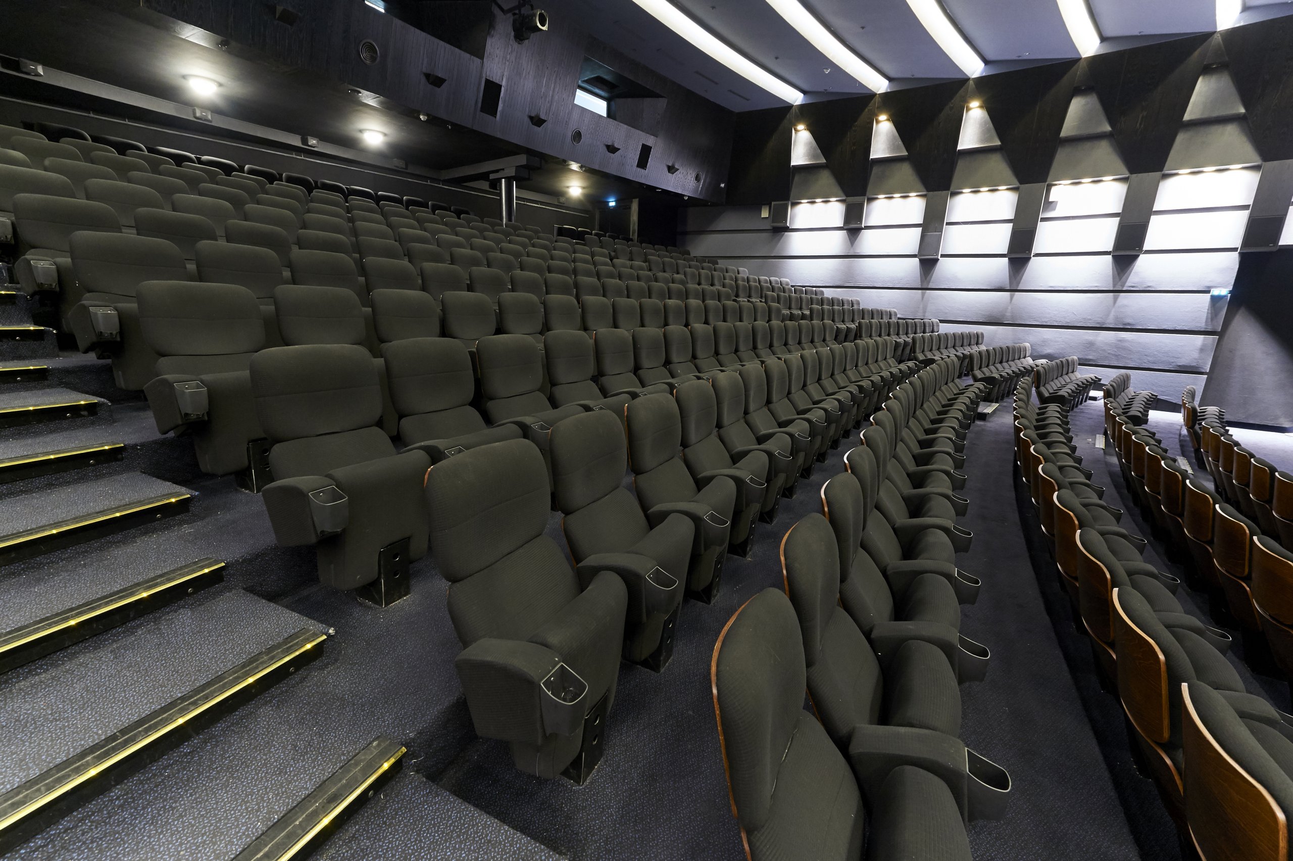 Cinema Ugc Noisy Le Grand Les Arcades Kleslo - La dernière salle UGC de 2017 vient de se terminer : détails