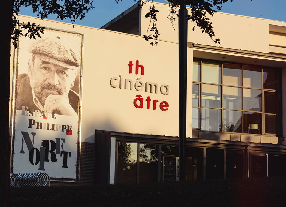 Leader de fabrication de fauteuils cinéma, théâtre ...Loge Vip Espace philippe noiret les clayes sous bois