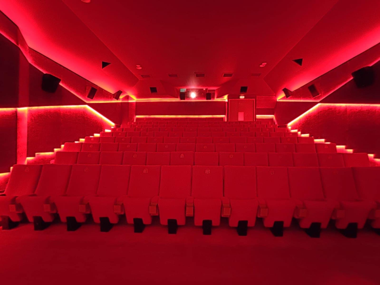 Kleslo - fauteuil Inertie - Leader de fabrication de fauteuils cinéma, théâtre ...Le grand rex de paris V2 salle 3